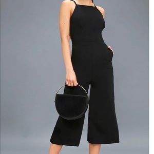 Black Backless Crop Jumpsuit / LuLu’s